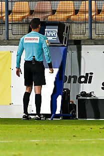 Rozhodca Ivan Kruliak |  autor: Rudolf Makurica