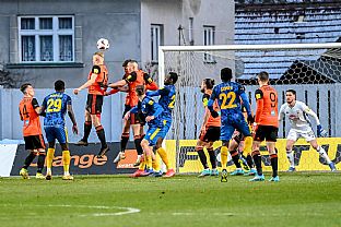 Oliver Lutern, Luk Fabi, Filip Lich, Matej Kochan, Martin Regli a Ivan Krajrik. |  autor: Rudolf Makurica