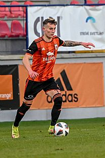 Oliver Lutern |  autor: Rudolf Makurica