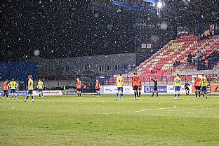 Oliver Luter�n, Andrija Bali�, Andrejs Ciganiks, J�nos Hahn, Filip Lich�, Alexander Moj�i�, Ahmet Muhamedbegovi�, Martin Bo�a, Dominik Kru�liak, Tom� Bob�ek a Sebastian Nebyla. |  autor: Rudolf Ma�kurica