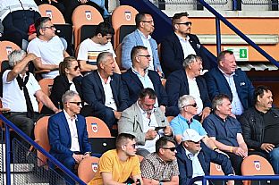 VIP |  autor: Rudolf Ma�kurica