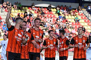 Martin Reg�li, Alexander Moj�i�, Jakub Luka, Matej Madle��k, Krist�f Domonkos a Filip Lich�. |  autor: Rudolf Ma�kurica