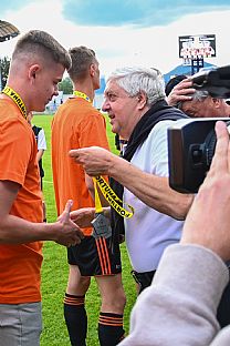 Odovzd�vanie medail� |  autor: Rudolf Ma�kurica