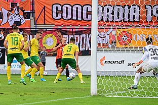 Tom Bobek |  autor: Rudolf Makurica