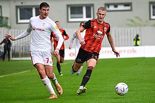 Jakub Uhrin�a� a Tom� Bob�ek |  autor: Rudolf Ma�kurica