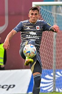 Oliver Lutern |  autor: Rudolf Makurica