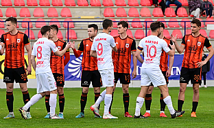 Mat�� Mal�, Tom� Ger�t, Alexander Seleck�, Krist�f Domonkos, Rastislav V�clavik, Matej Madle��k, Richard Barto�, Alexander Moj�i� a Martin Chrien. |  autor: Rudolf Ma�kurica