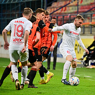 �uboslav Laura, �tefan Gerec, Adri�n Macejko, Adam Tu�n� a Erik Jendri�ek. |  autor: Rudolf Ma�kurica