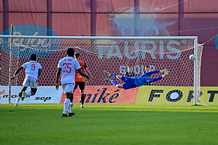 Chinonso Emeka, Reuben Yem, Alexander Seleck a Dominik apaj. |  autor: Rudolf Makurica