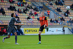 Vozinha a Tom Bobek |  autor: Rudolf Makurica