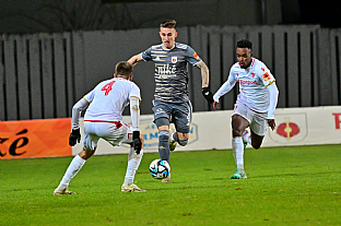 Oliver Lutern |  autor: Rudolf Makurica