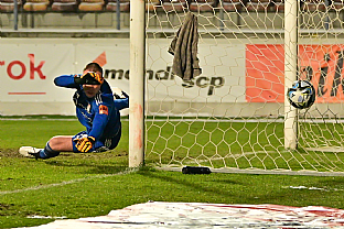 Mat Hruka |  autor: Rudolf Makurica