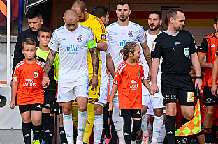 Nstup na zpas |  autor: Rudolf Makurica