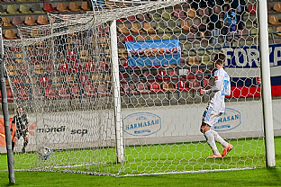 Lucas Lovat |  autor: Rudolf Makurica