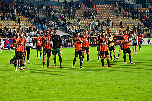 Adam Tun, tefan Gerec, Ingrida Nagyov, Samuel Lavrink, Martin Chrien, Tom Frhwald, Oliver Lutern, Mat Mal, Jn Hladk, Mrio Mrva, Marek Zsigmund, Kristf Domonkos, imon Gabriel, Jozef Kapl a Martin Boa. |  autor: Rudolf Makurica