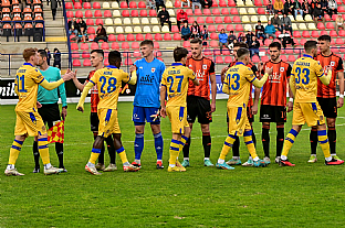 Mrk Csinger, Oliver Lutern, Moussa Kon, Dominik apaj, Miln Vitlis, Mat Mal, imon Gabriel, Damir Redzic, Samuel efk, Taras Kacharaba a Martin Boa. |  autor: Rudolf Makurica