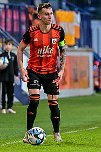 Oliver Lutern |  autor: Rudolf Makurica