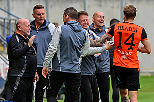 Peter Adamiak, ubo Hajdch, Peter Tomko, Jn Kseni, Jozef Kapl a Jan Hladk. |  autor: Rudolf Makurica