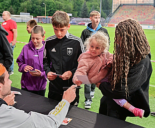 Autogramida |  autor: Rudolf Makurica