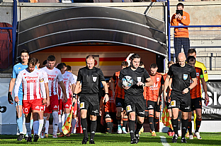 Nstup na zpas |  autor: Rudolf Makurica