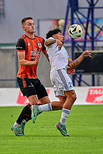 Mat Mal a Enzo Arevalo |  autor: Rudolf Makurica