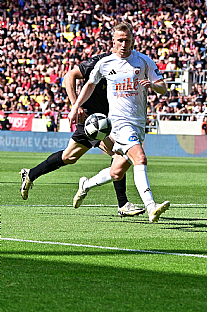 Mari�n Chobot |  autor: Rudolf Ma�kurica