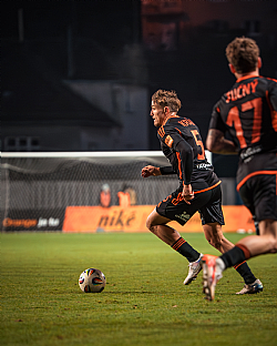 Tom� Kr�l a Adam Tu�n� |  autor: Matej Sagan