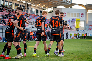 Mari�n Chobot, Alexander Moj�i�, Samuel Grygar, Jan Hlad�k a Alexander Seleck�. |  autor: Matej Sagan