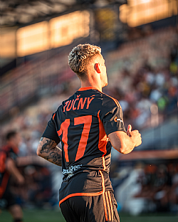 Adam Tu�n� |  autor: Matej Sagan