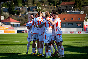 Oliver Luter�n, Samuel Grygar, Martin Chrien, Jan Hlad�k, Luk� Endl a Alexander Moj�i�. |  autor: Matej Sagan