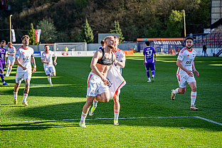 Daniel K�stl, Jan Hlad�k, Timotej M�dry, Marko Kelemen, Adam Tu�n� a Alexander Moj�i�. |  autor: Matej Sagan