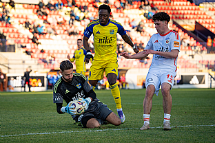 Martin Ba��k |  autor: Matej Sagan