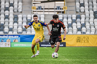 Martin Ba��k |  autor: Matej Sagan