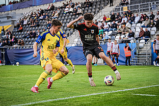 Martin Ba��k |  autor: Matej Sagan