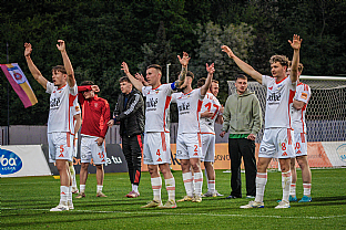Tom� Kr�l, Martin Ba��k, Boris Halada, Oliver Luter�n, Alexander Moj�i�, Adam Tu�n�, Mari�n Chobot, Alexander Seleck�, J�n Murga� a Dominik Ma�ek. |  autor: Matej Sagan