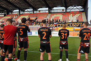 Patrik Jevo�, Tom� Maru�in, Alexander Moj�i�, Dominik Kostka, Mari�n Chobot a Ultras Concordia 1906. |  autor: Luk� Mi�ata