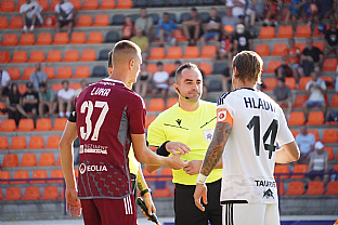 Jan Hlad�k |  autor: Luk� Mi�ata