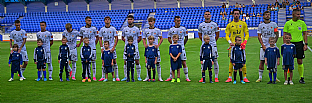 Adam Tu�n�, Tobias J�n Mirko, Patrik Jevo�, Tom� Buchvaldek, Daniel Prekop, Alexander Moj�i�, Kevin Hu�a, Oliver Luter�n, Mat�j Koubek, Ivan Kraj��rik a Jan Hlad�k. |  autor: Rudolf Ma�kurica
