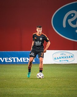 Tom Krl |  autor: Matej Sagan