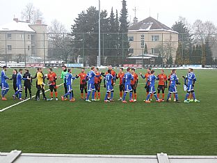 Nstup hrov na zpas. |  autor: Jn Kme